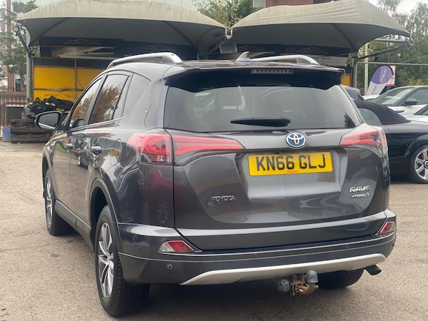 Used Toyota RAV4 2016 for sale - 76226382: Photo 6