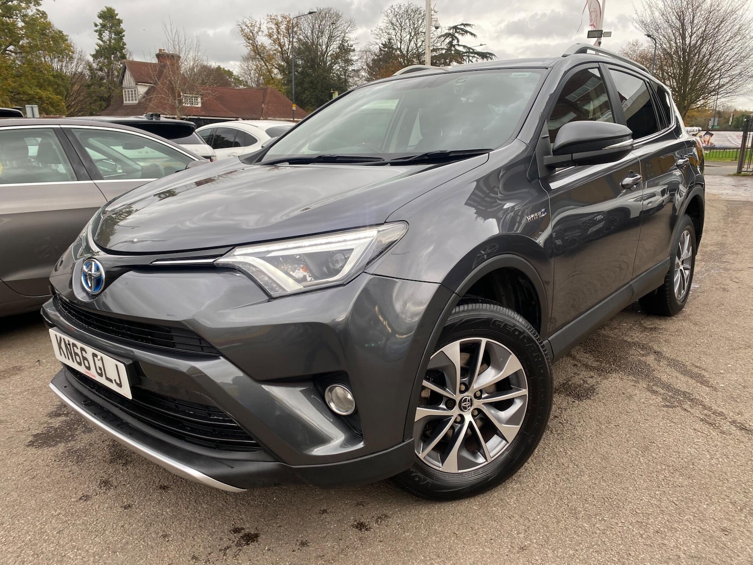 Used Toyota RAV4 2016 for sale - 76226382: Photo 8