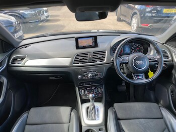 Used Audi Q3 2017 for sale - 78100182: Photo