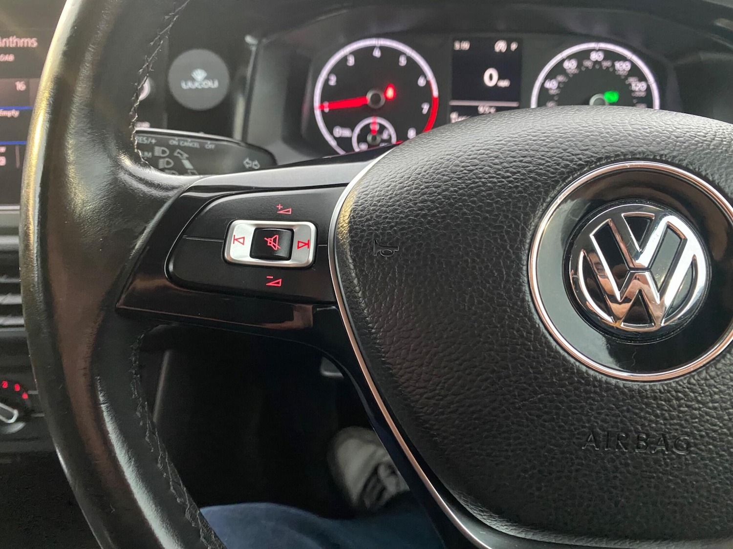 Used Volkswagen Polo 2019 for sale - 77191245: Photo 14