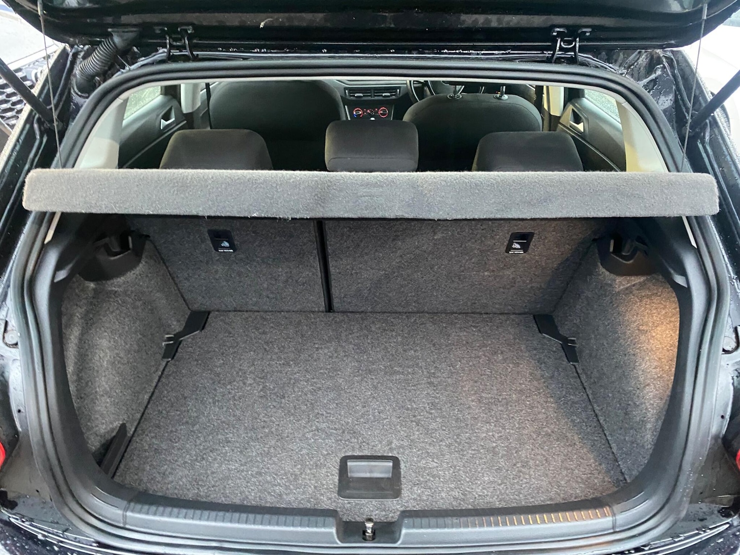 Used Volkswagen Polo 2019 for sale - 77191245: Photo 24