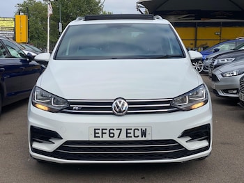 Used Volkswagen Touran 2017 for sale - 75415286: Photo