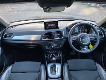 Used Audi Q3 2017 for sale - 78689385: Photo