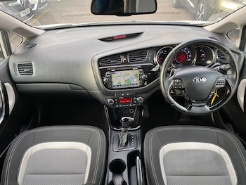 Used Kia Ceed 2015 for sale - 76849669: Photo