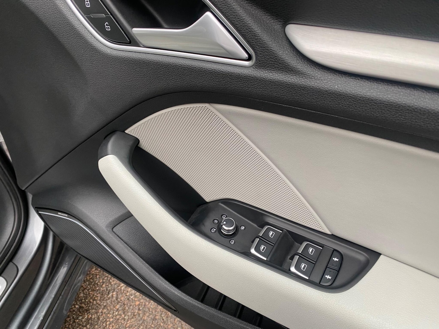 Used Audi S3 2015 for sale - 76801844: Photo 28