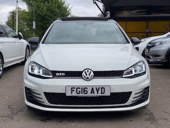 Used Volkswagen Golf 2016 for sale - 78622917: Photo