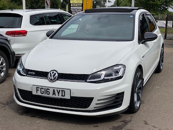 Used Volkswagen Golf 2016 for sale - 78622917: Photo