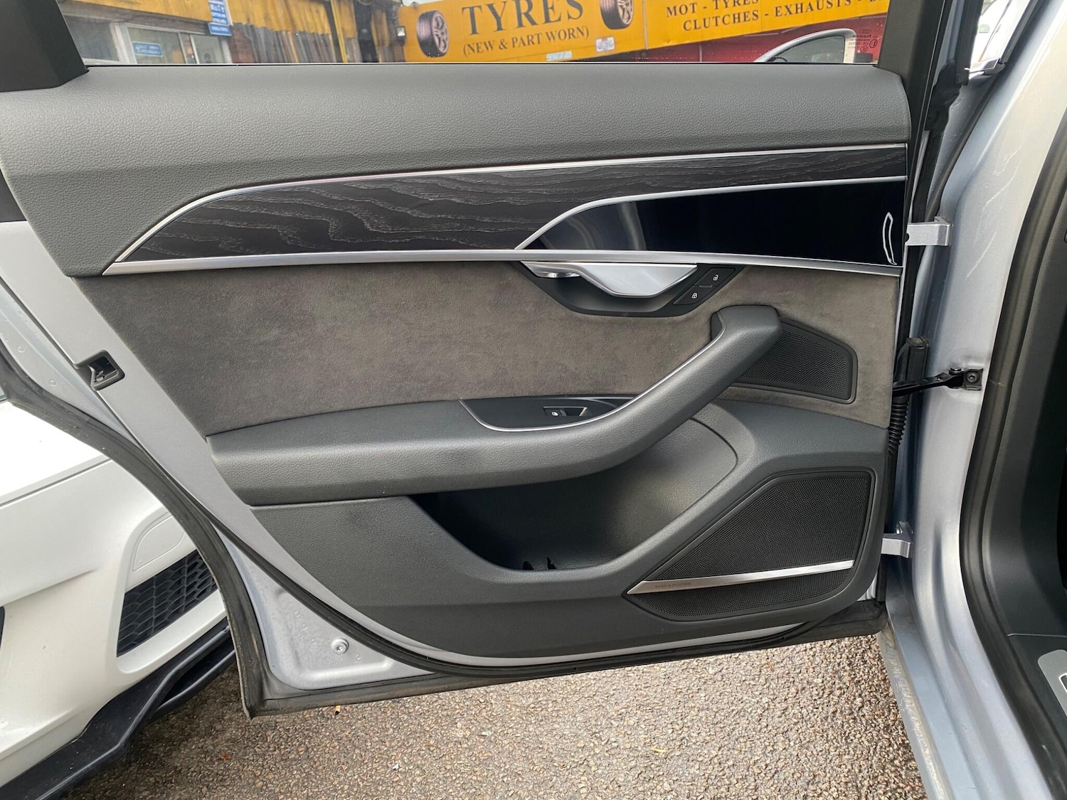 Used Audi A8 2019 for sale - 76850334: Photo 41