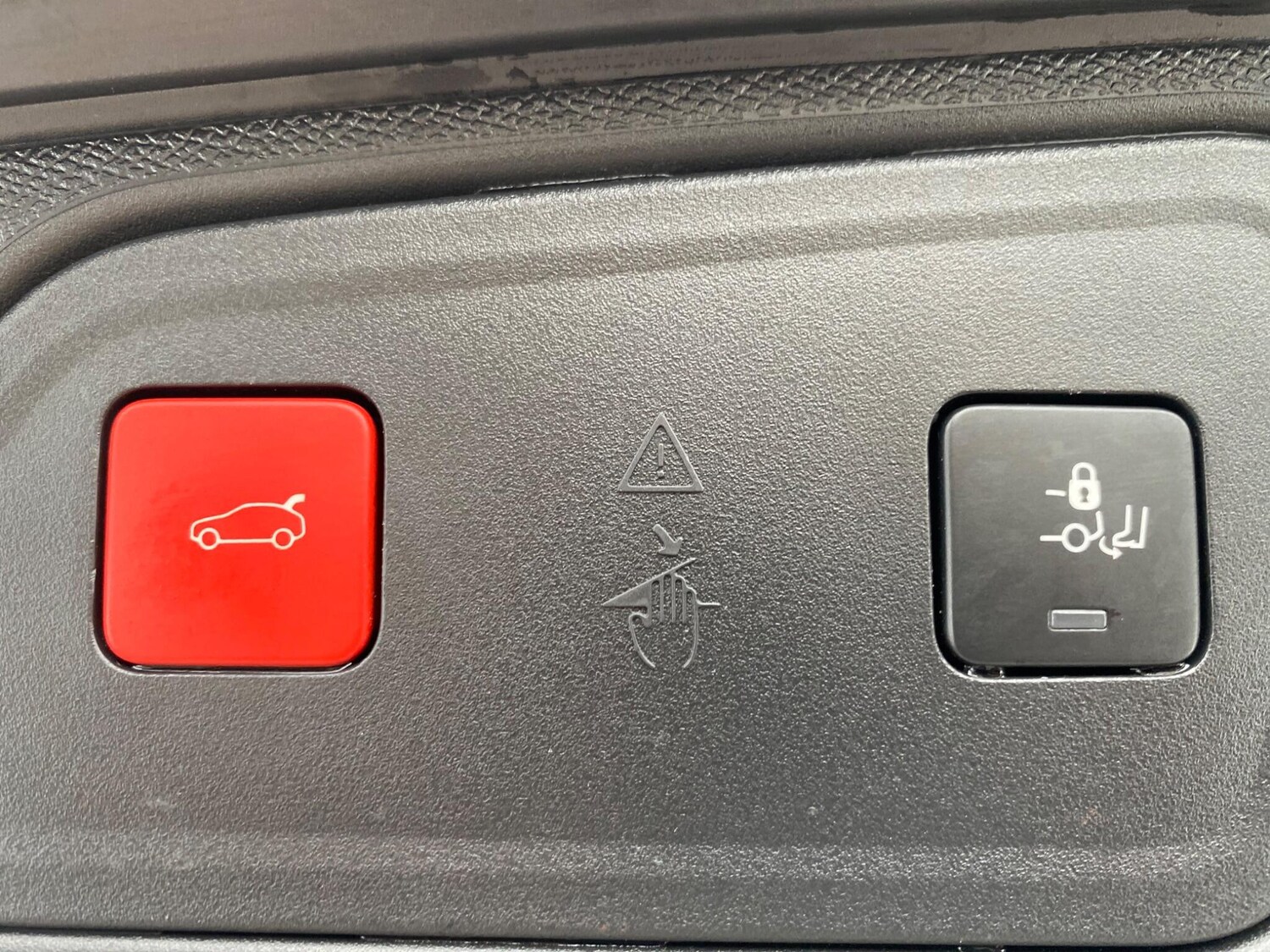 Used Peugeot 3008 2020 for sale - 75965236: Photo 22