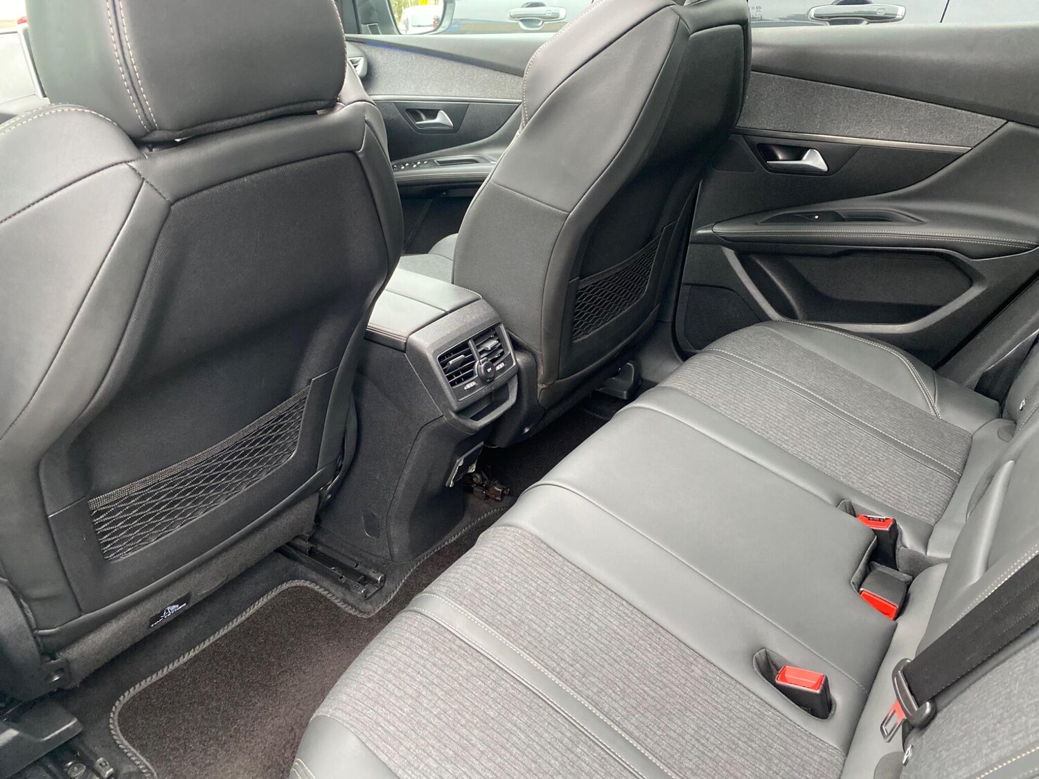 Used Peugeot 3008 2020 for sale - 75965236: Photo 26