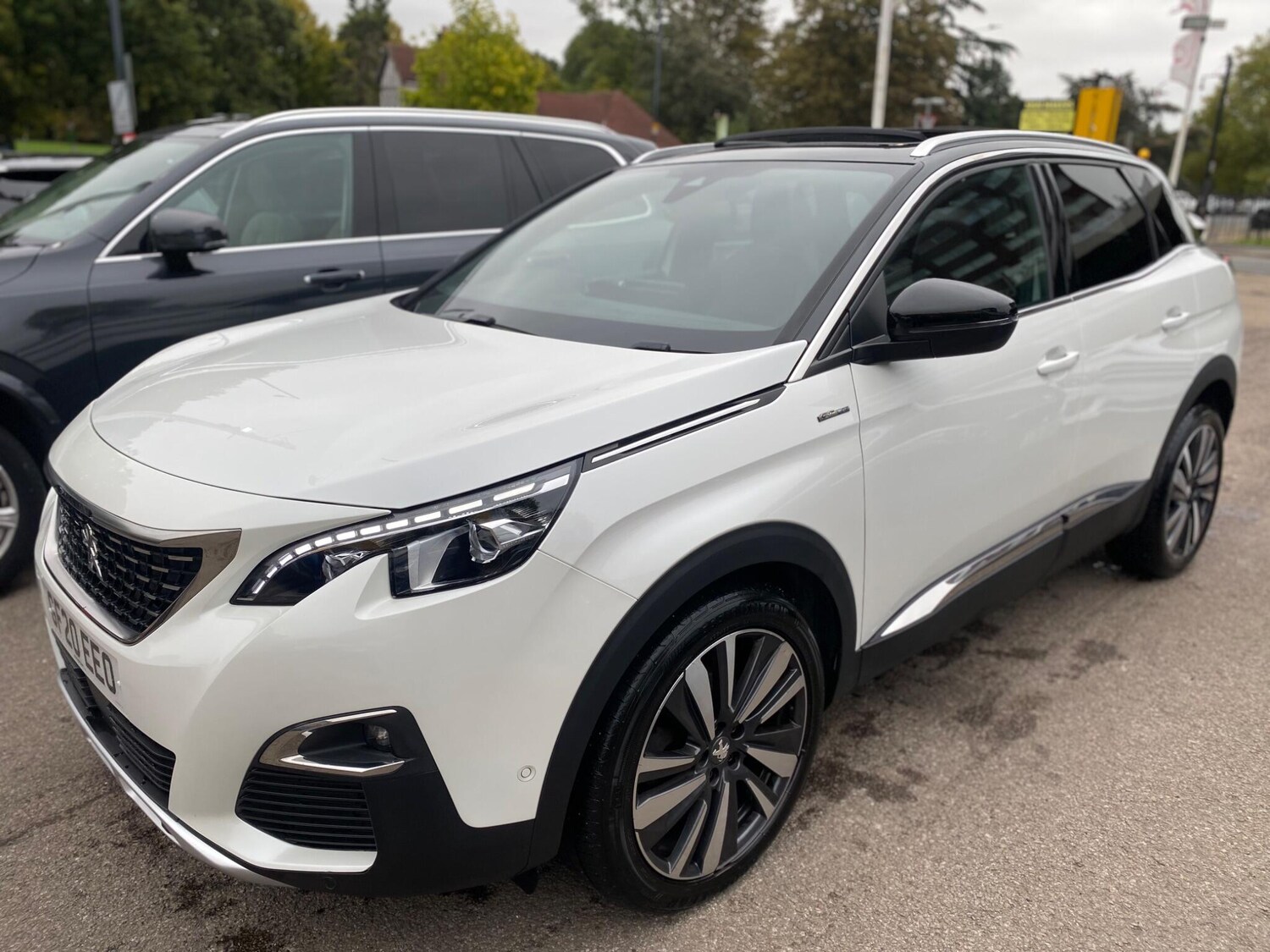 Used Peugeot 3008 2020 for sale - 75965236: Photo 3