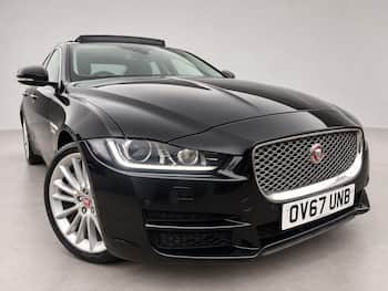Used Jaguar XE 2017 for sale - 79821086: Photo