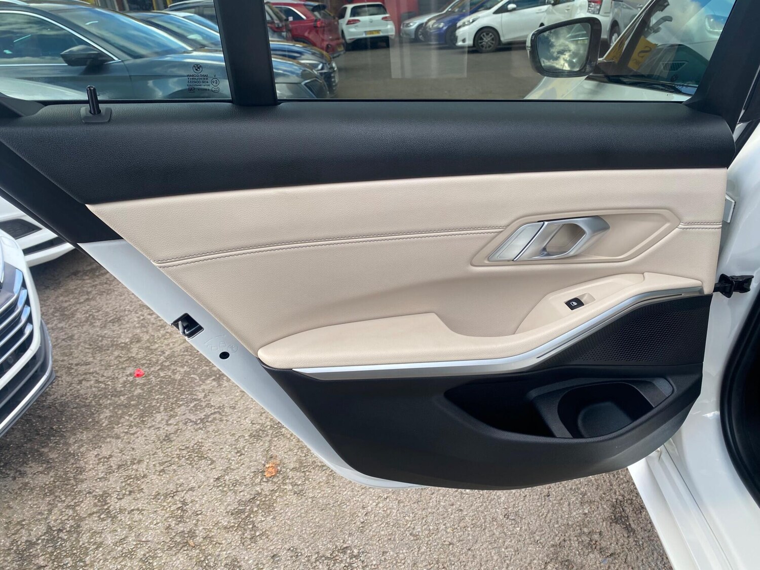 Used BMW 3 Series 2022 for sale - 77658393: Photo 35