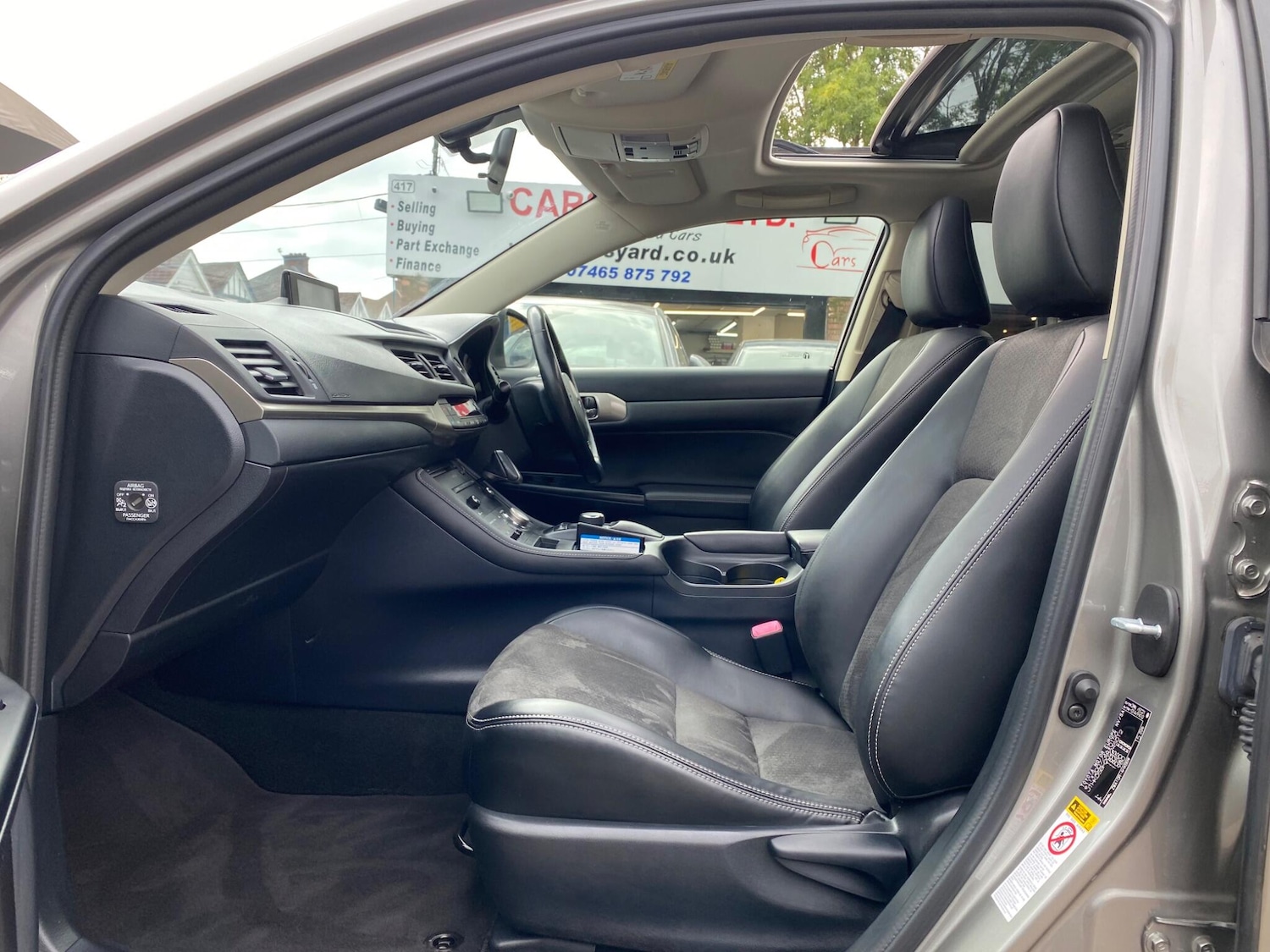 Used Lexus CT 2015 for sale - 76213845: Photo 36