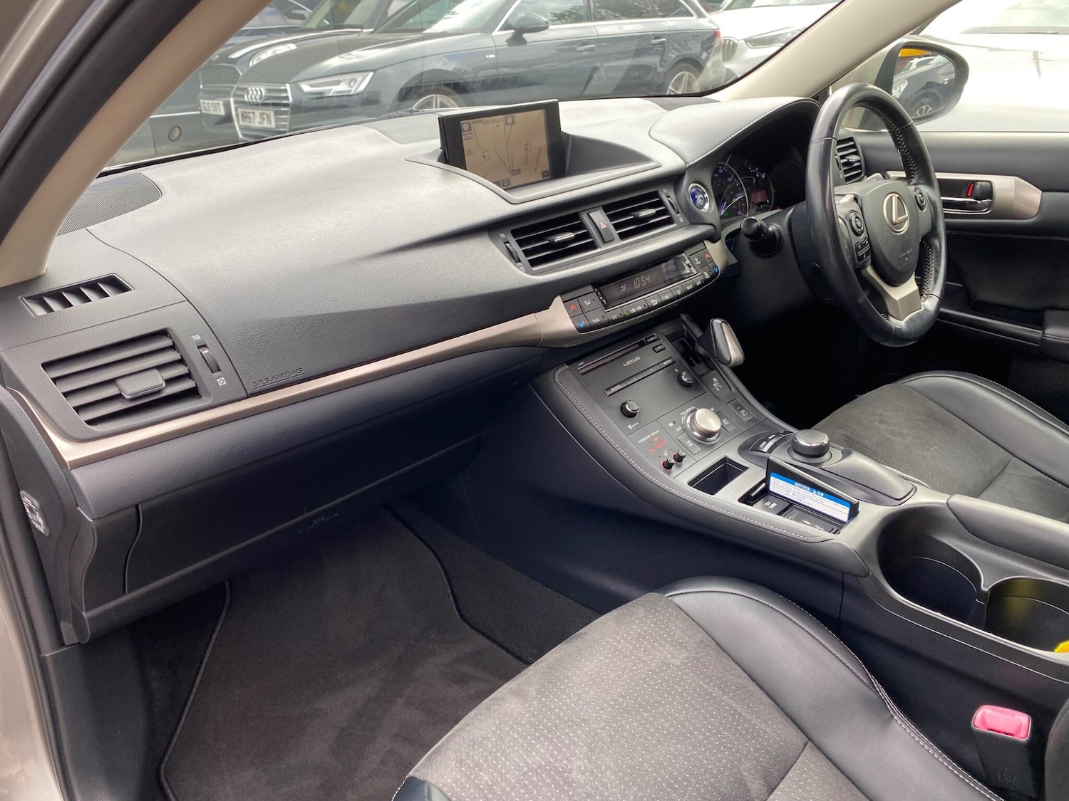 Used Lexus CT 2015 for sale - 76213845: Photo 37