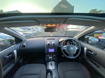 Used Nissan Qashqai 2009 for sale - 76251255: Photo 2
