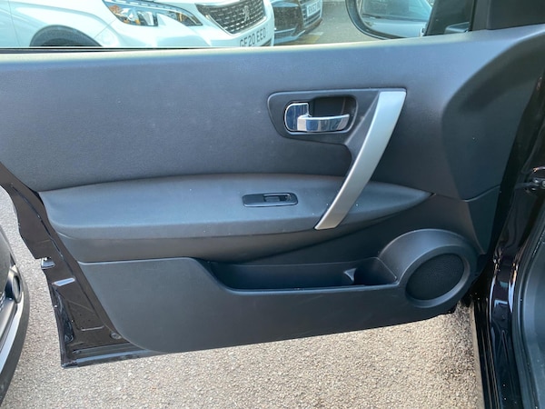 Used Nissan Qashqai 2009 for sale - 76251255: Photo 35