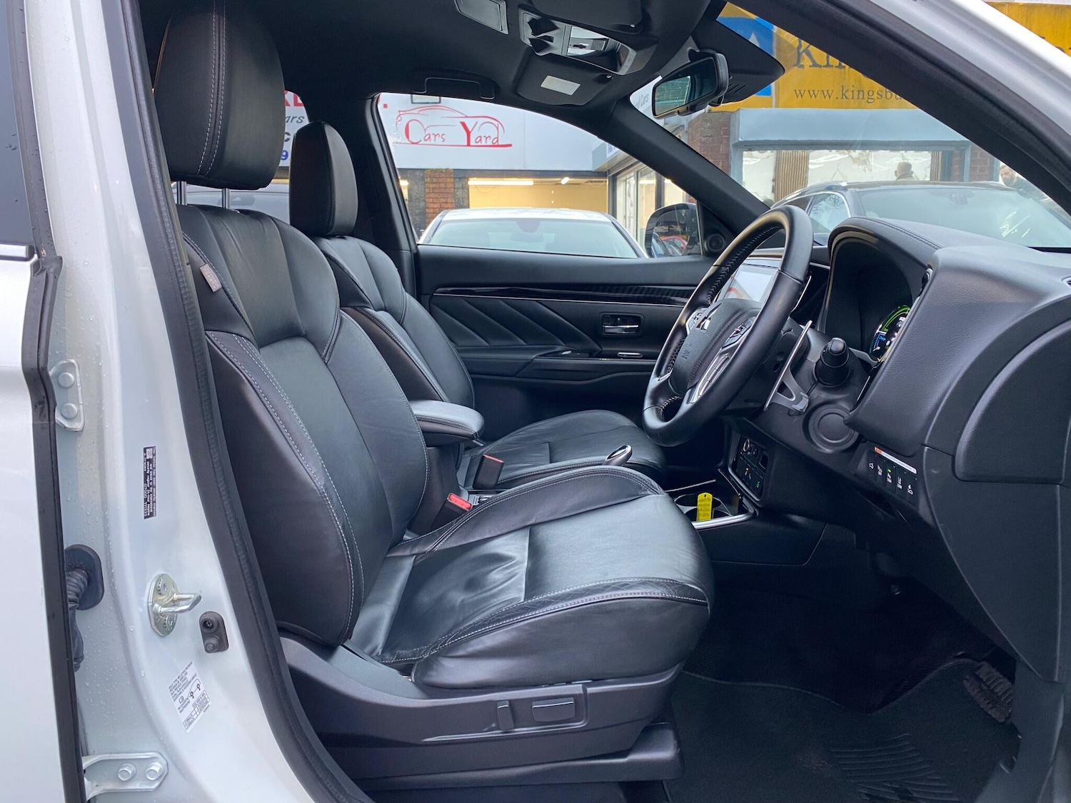 Used Mitsubishi Outlander 2020 for sale - 77279838: Photo 17