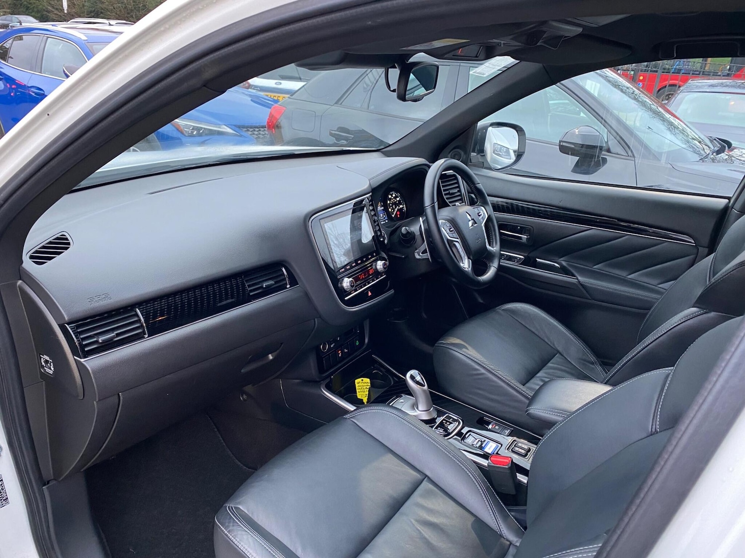 Used Mitsubishi Outlander 2020 for sale - 77279838: Photo 32