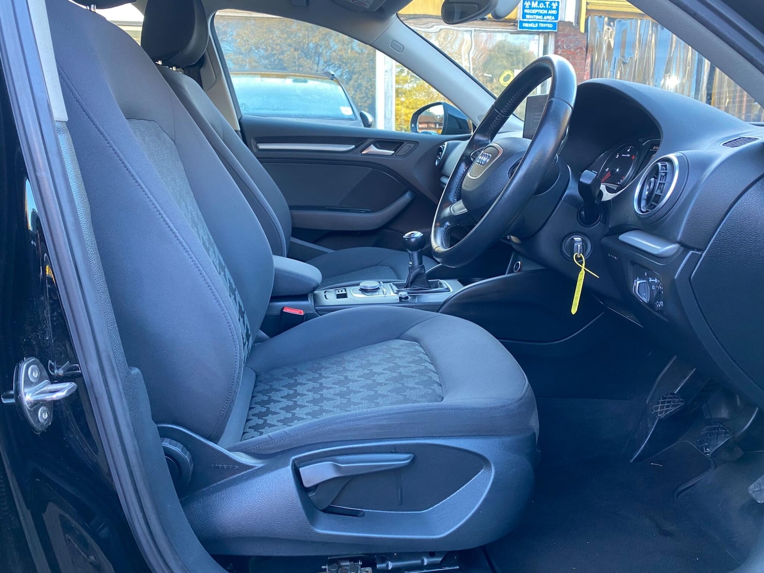 Used Audi A3 2015 for sale - 76752854: Photo 17