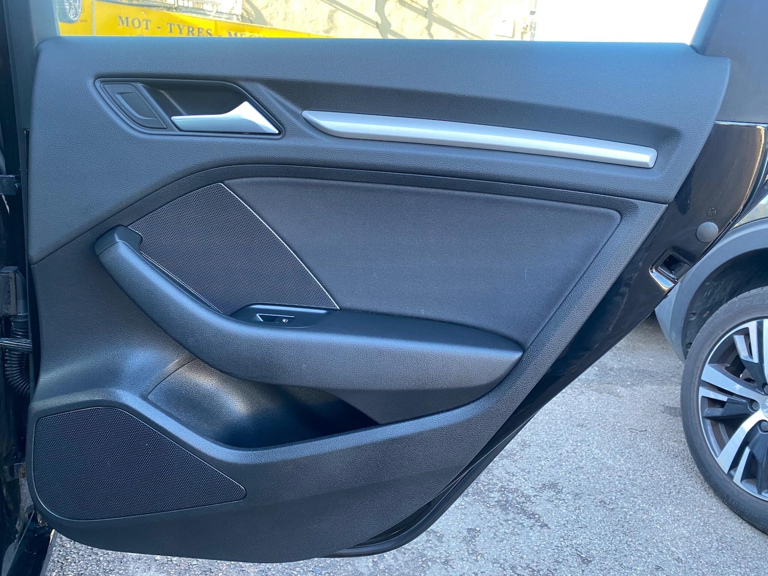 Used Audi A3 2015 for sale - 76752854: Photo 26