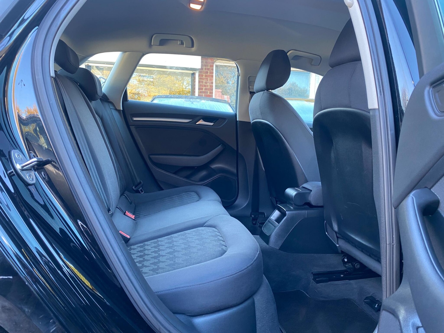 Used Audi A3 2015 for sale - 76752854: Photo 27