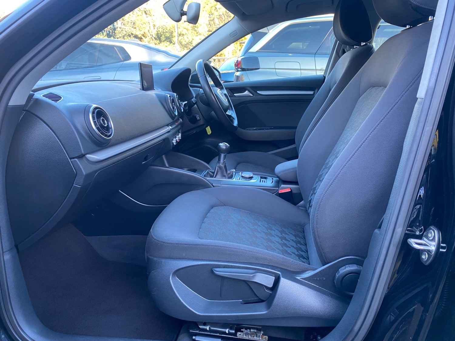 Used Audi A3 2015 for sale - 76752854: Photo 31