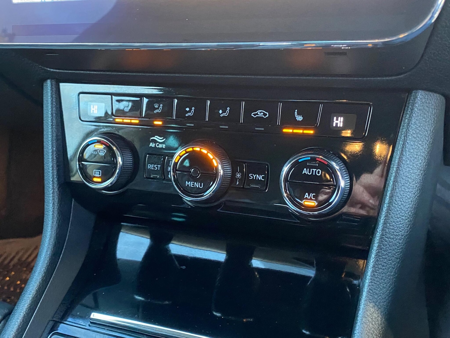 Used Skoda Superb 2018 for sale - 77156045: Photo 24