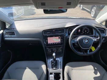 Used Volkswagen Golf 2020 for sale - 78361631: Photo