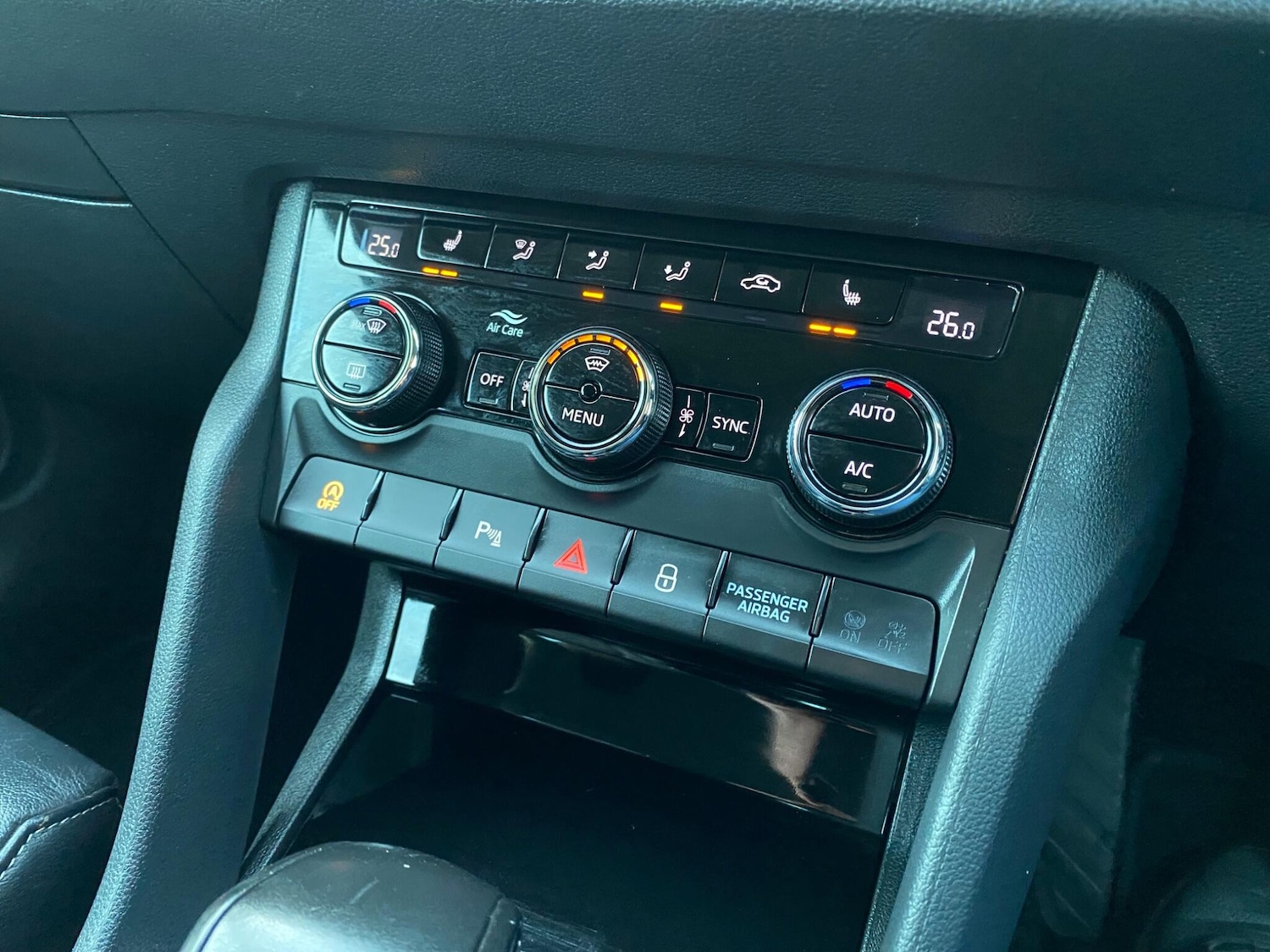 Used Skoda Karoq 2019 for sale - 77082026: Photo 25