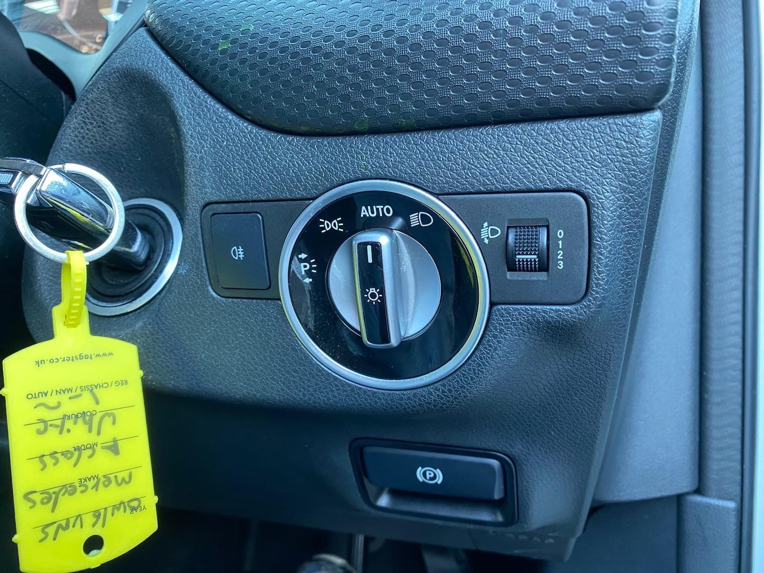 Used Mercedes-Benz A-Class 2016 for sale - 77345099: Photo 30