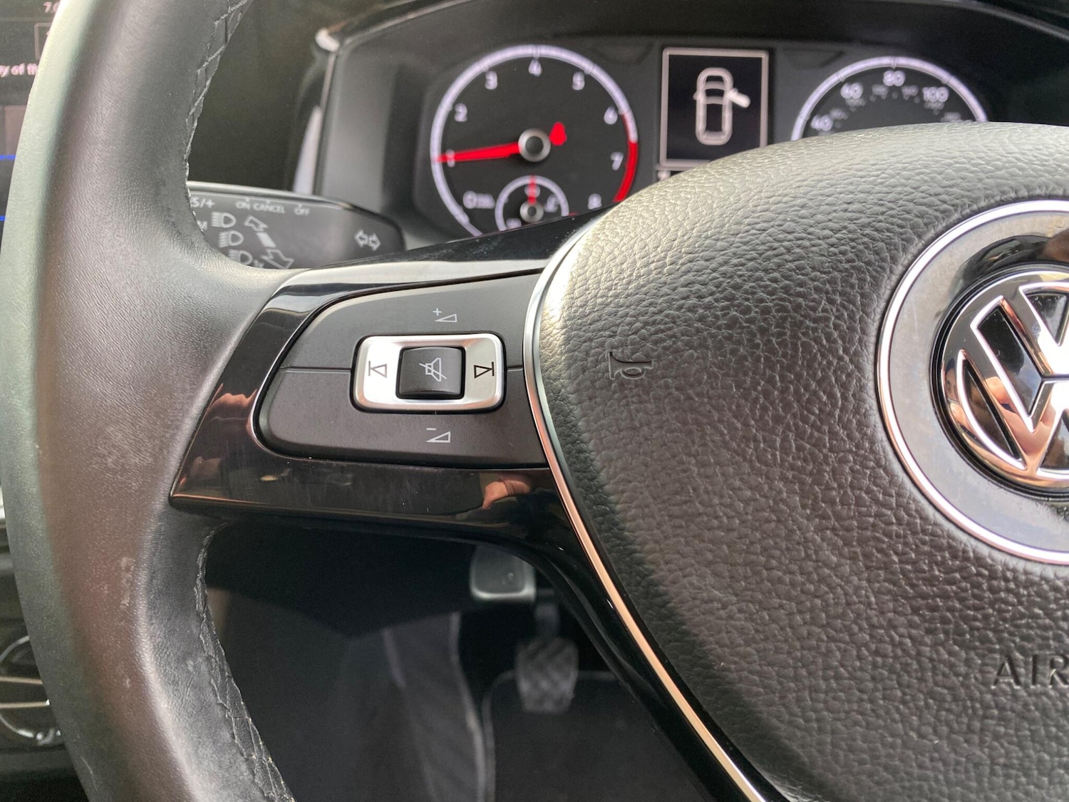 Used Volkswagen Polo for sale - 77882452: Photo 25