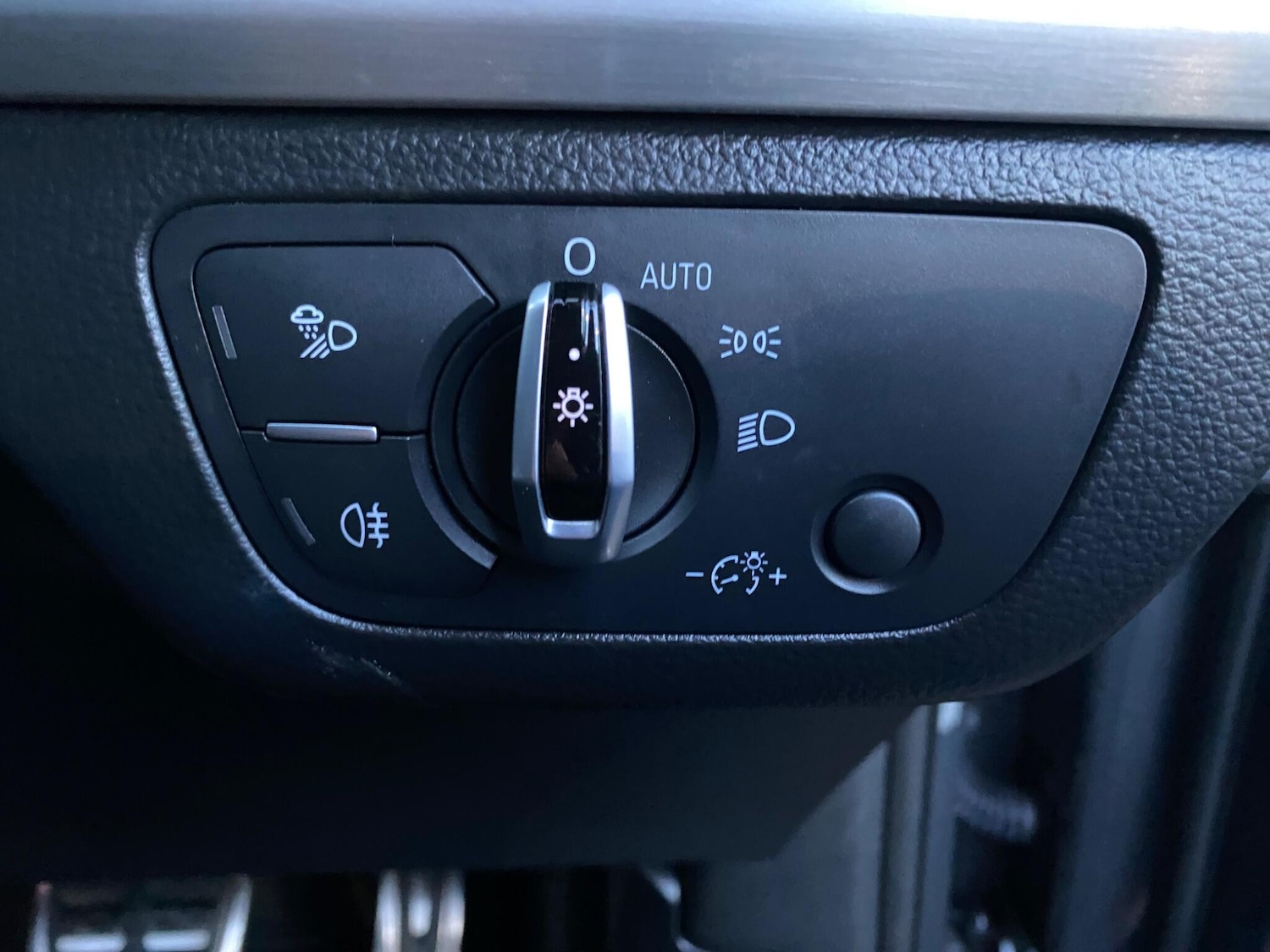 Used Audi Q5 2018 for sale - 77119746: Photo 28