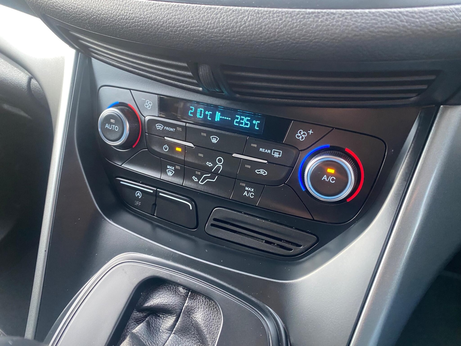 Used Ford Kuga 2018 for sale - 76926979: Photo 24