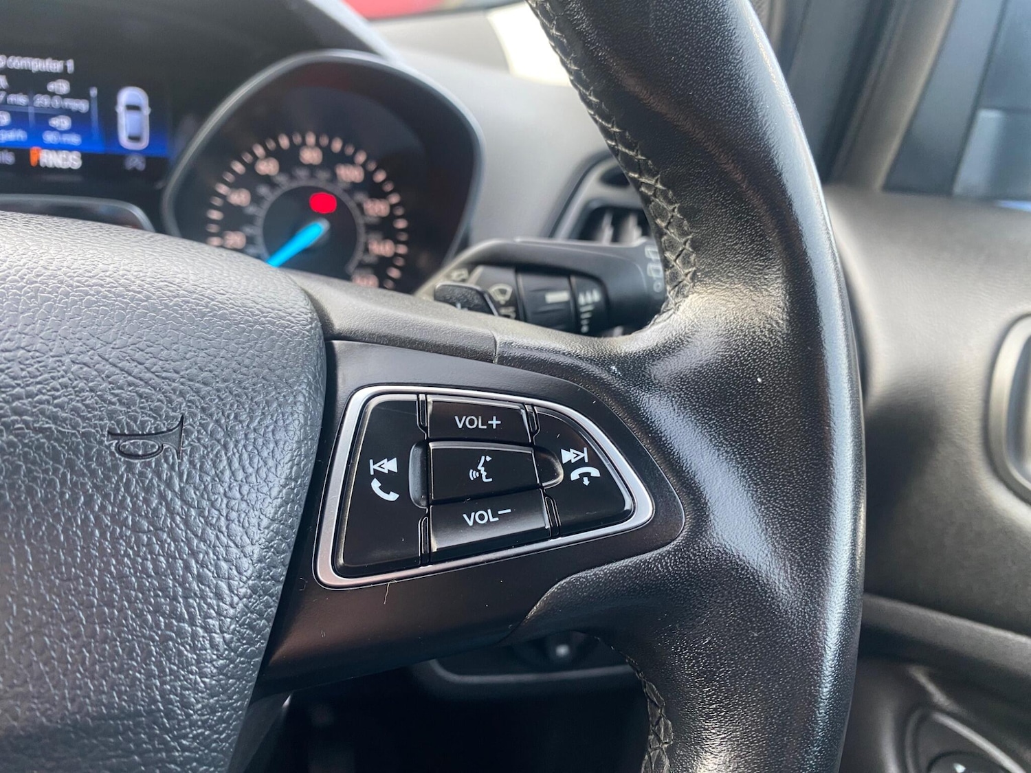 Used Ford Kuga 2018 for sale - 76926979: Photo 28