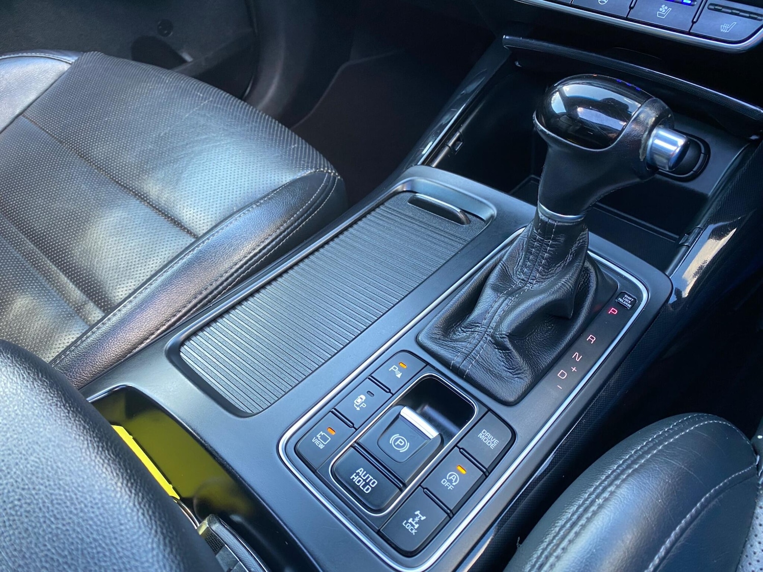 Used Kia Sorento 2016 for sale - 76441328: Photo 27