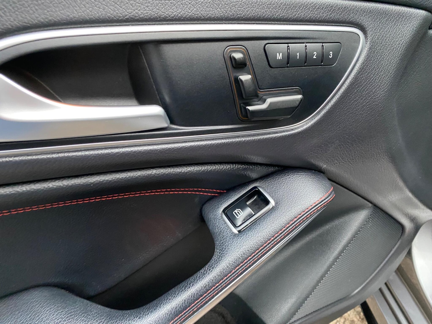 Used Mercedes-Benz CLA 2014 for sale - 77029318: Photo 40