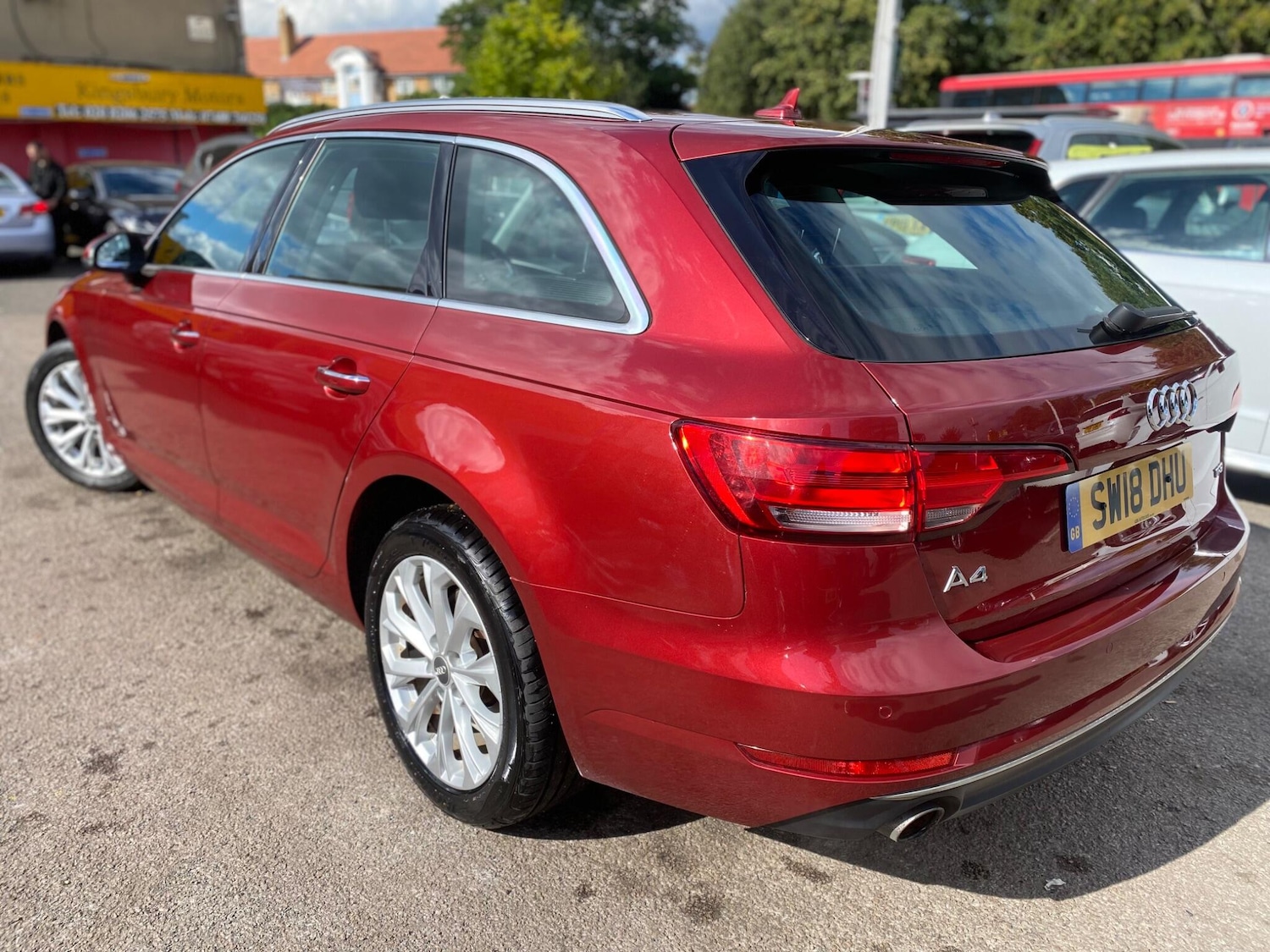 Used Audi A4 Avant 2018 for sale - 76042486: Photo 11