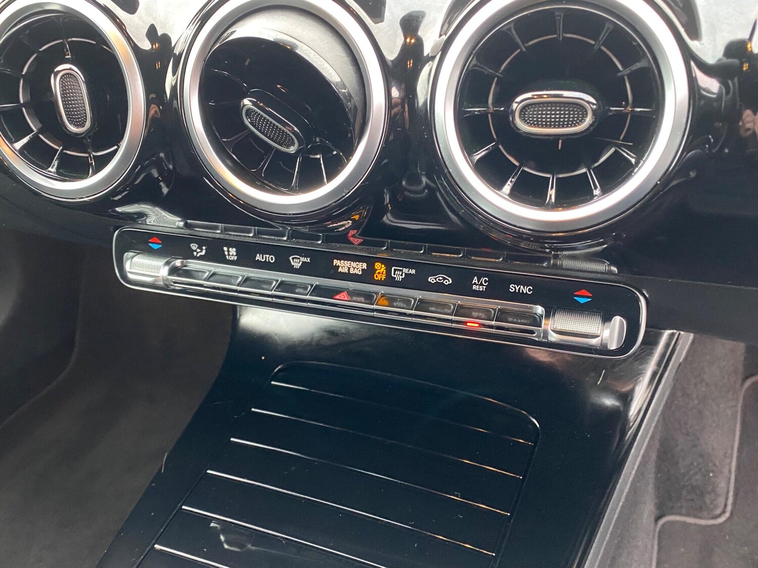 Used Mercedes-Benz A-Class 2019 for sale - 77625347: Photo 21