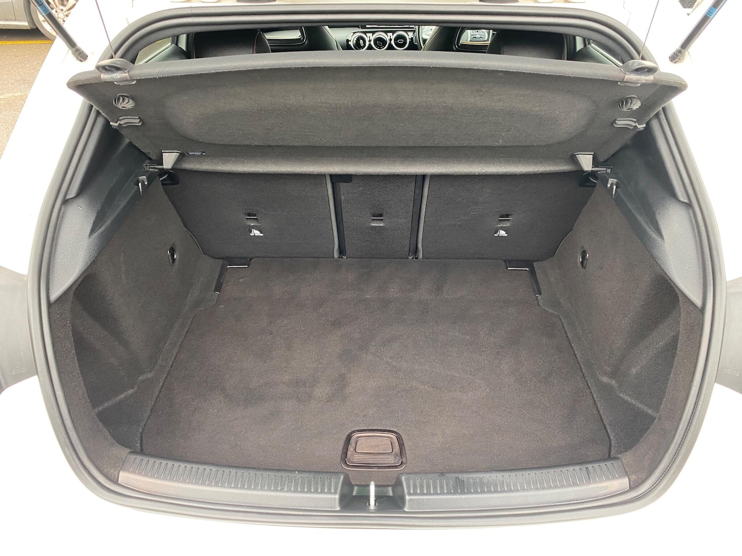 Used Mercedes-Benz A-Class 2019 for sale - 77625347: Photo 37