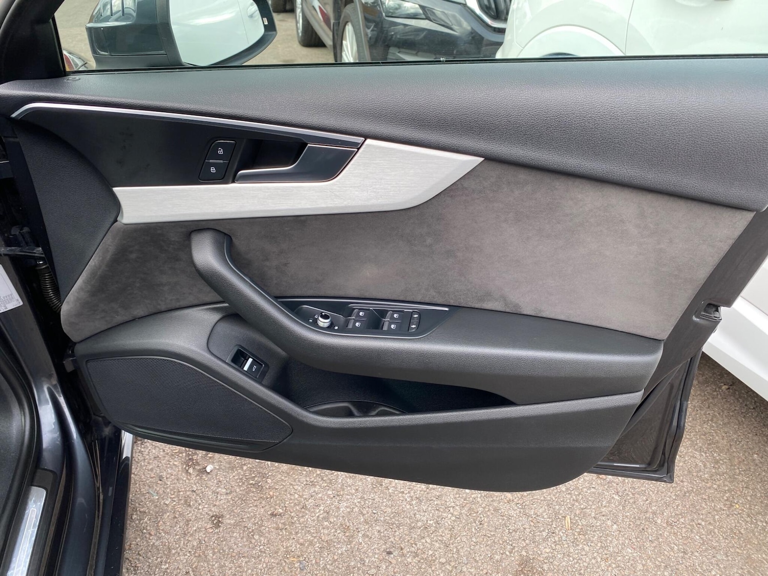 Used Audi A4 2017 for sale - 76993420: Photo 16