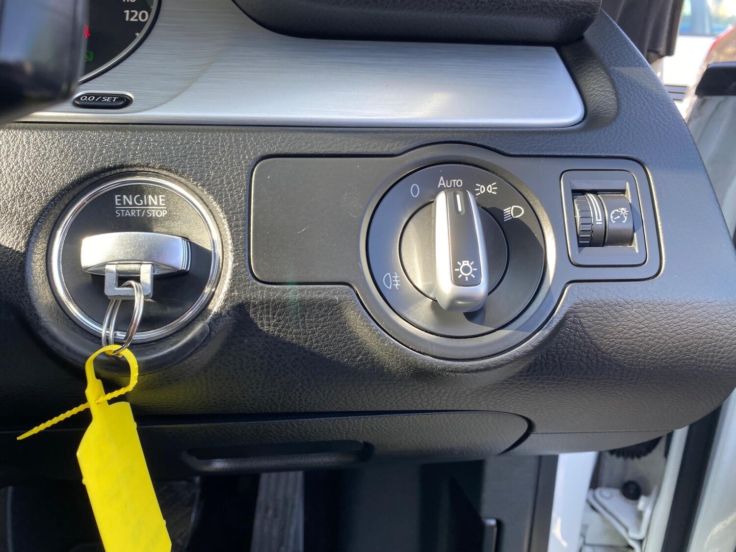 Used Volkswagen CC 2015 for sale - 77658205: Photo 26