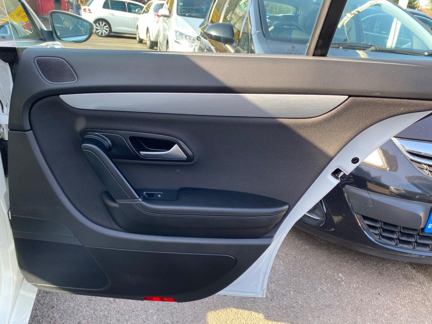 Used Volkswagen CC 2015 for sale - 77658205: Photo 27