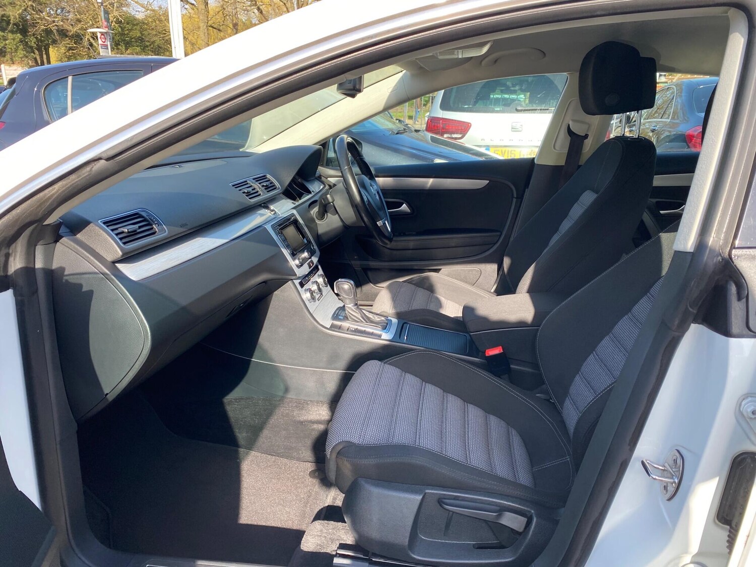 Used Volkswagen CC 2015 for sale - 77658205: Photo 32