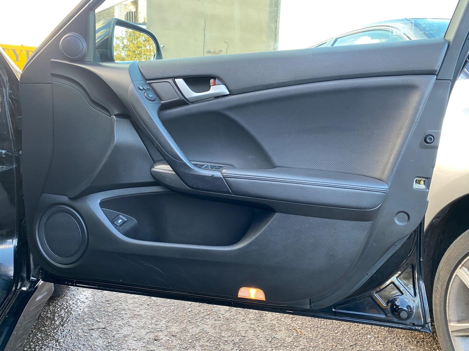 Used Honda Accord 2009 for sale - 76667101: Photo 16