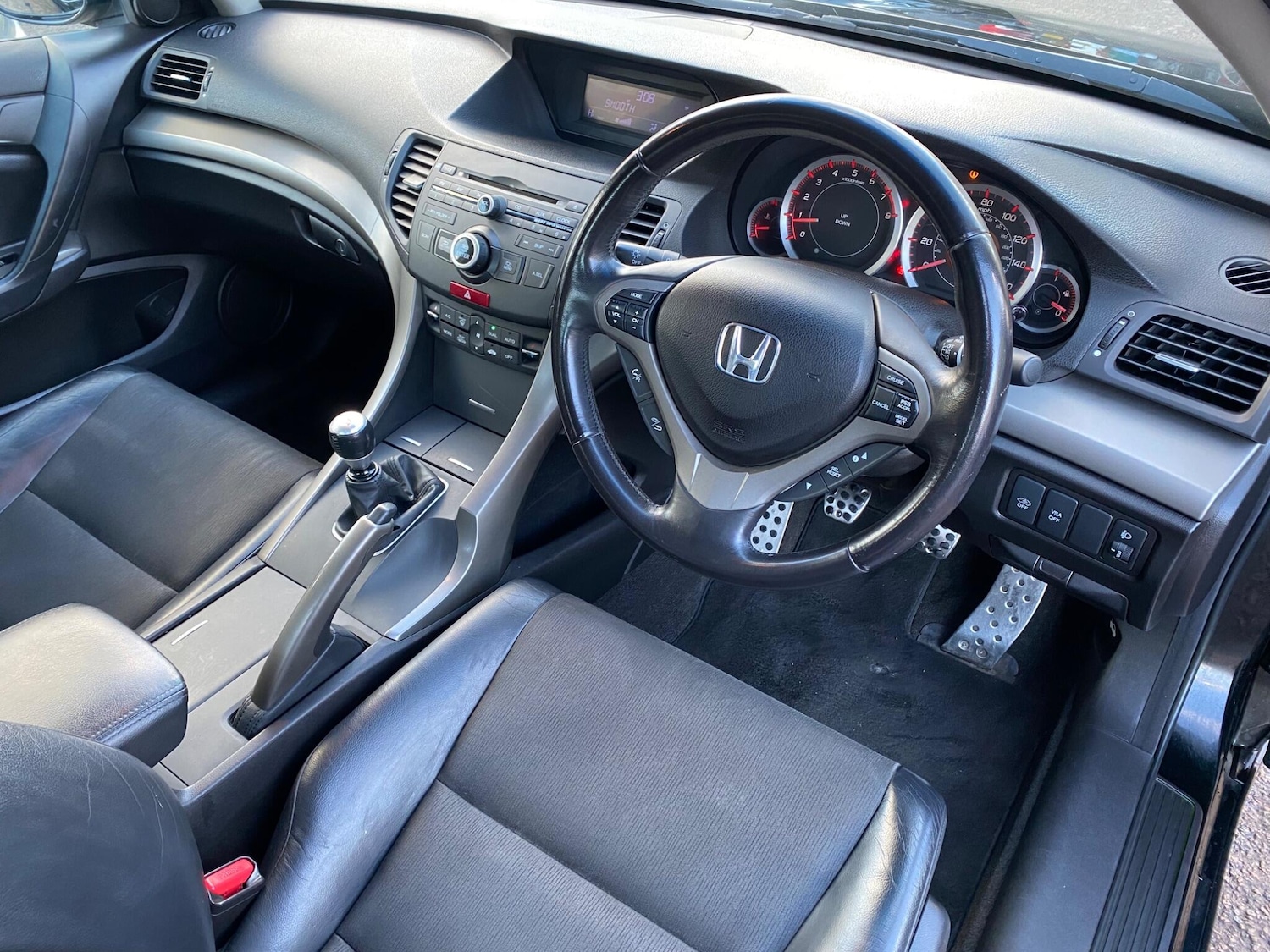 Used Honda Accord 2009 for sale - 76667101: Photo 18