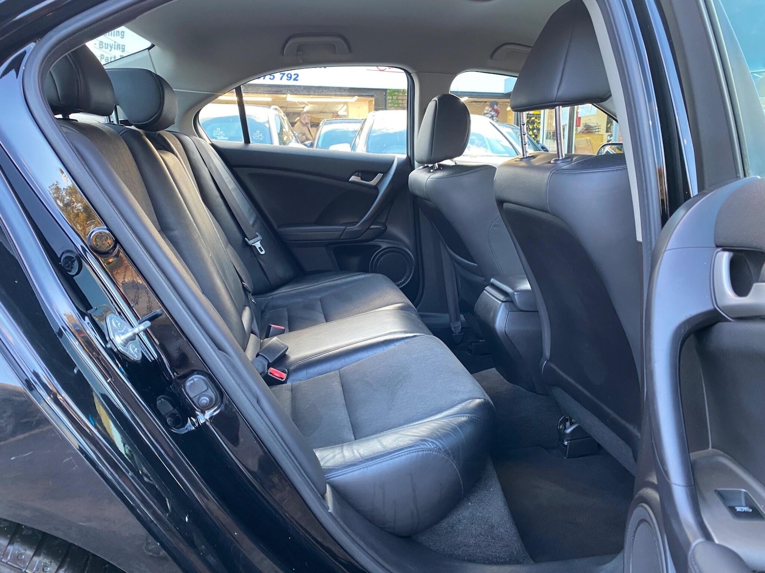 Used Honda Accord 2009 for sale - 76667101: Photo 28