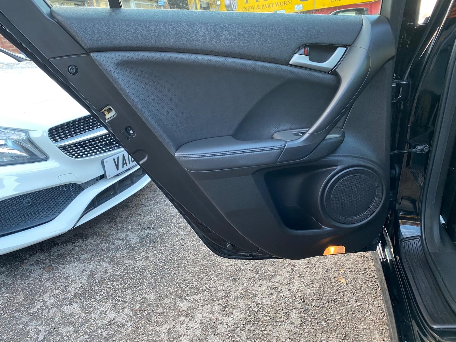 Used Honda Accord 2009 for sale - 76667101: Photo 29