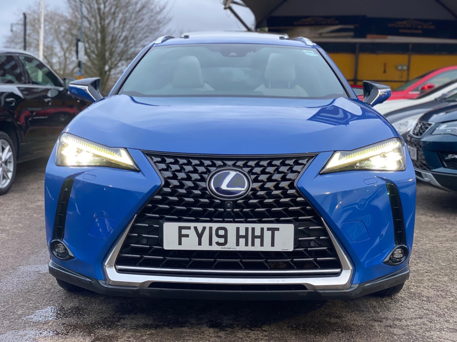 Used Lexus UX 2019 for sale - 77440402: Photo 3