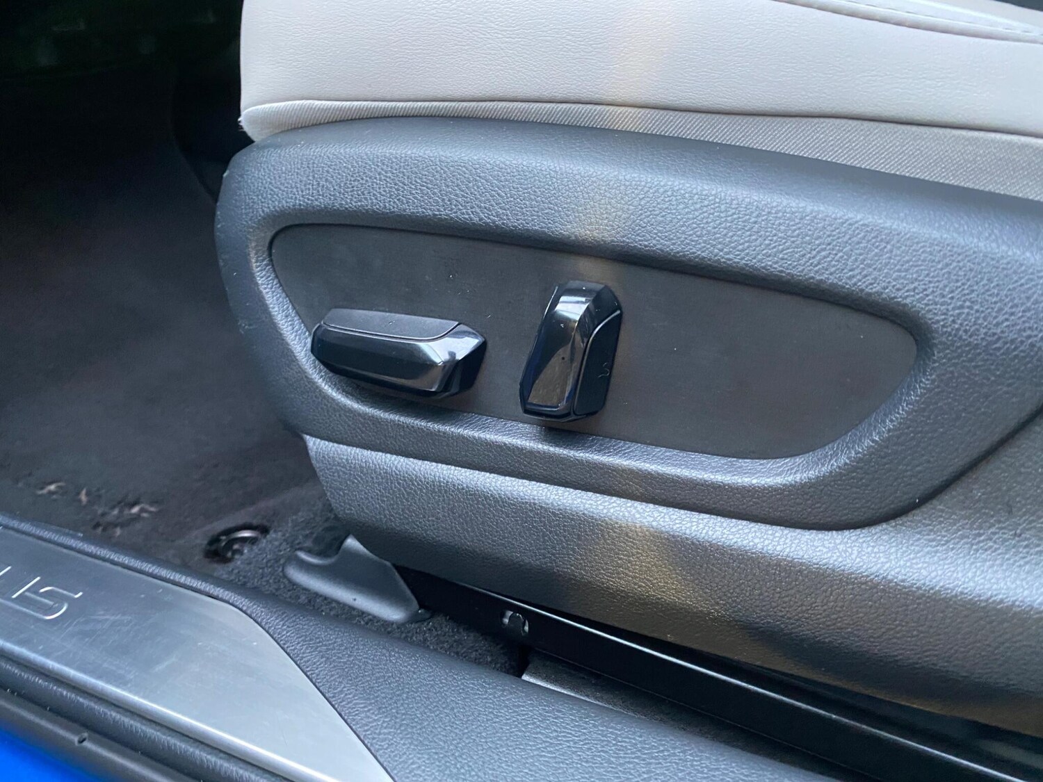 Used Lexus UX 2019 for sale - 77440402: Photo 39